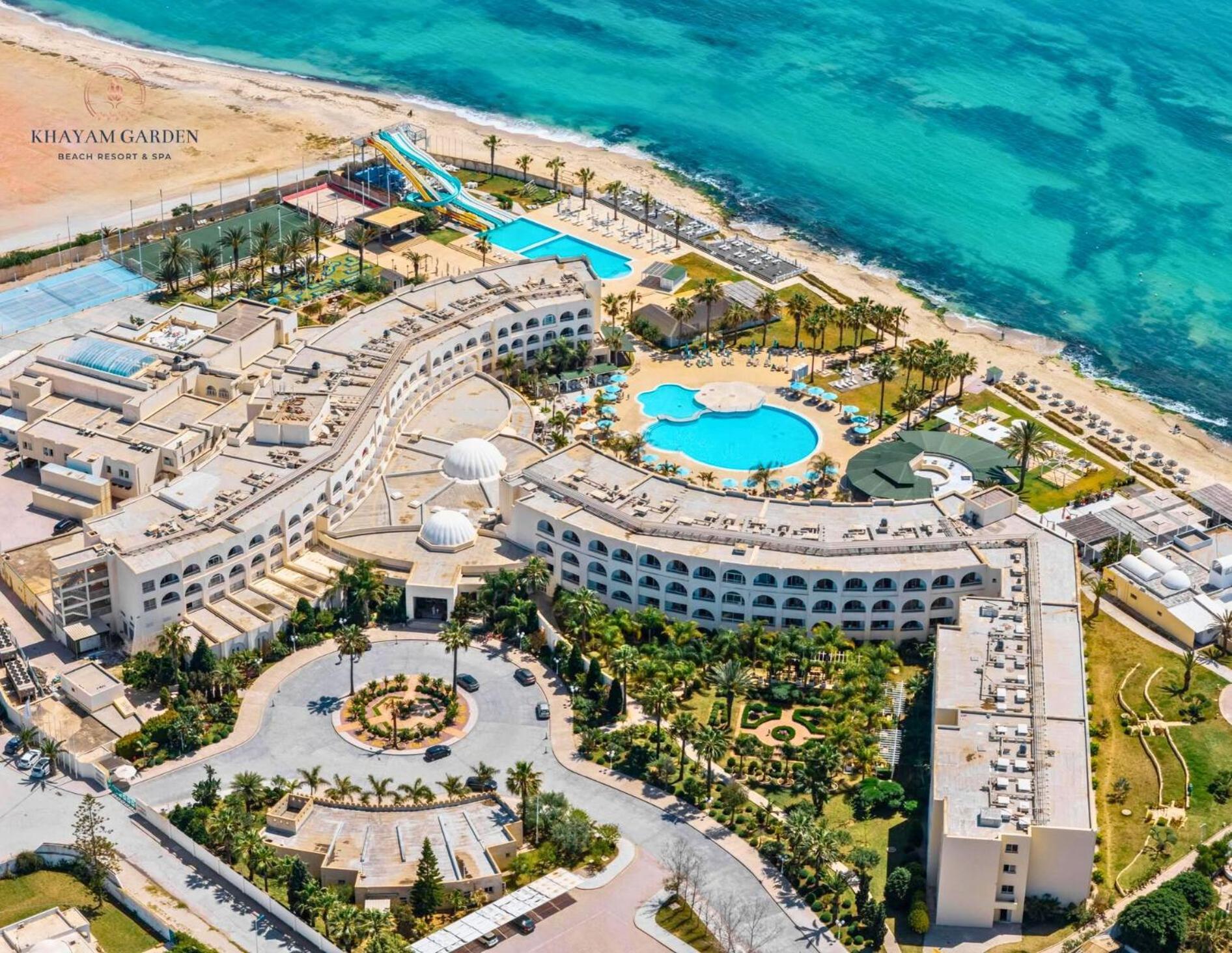 Khayam Garden & 4*